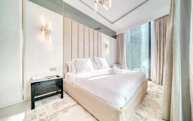 Picturesque Balcony and Beach Haven at Address JBR