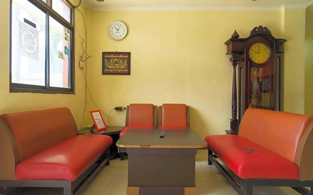 RedDoorz @ Dwipa Wisata Hotel