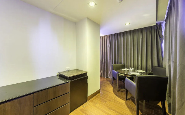 Kubeera Palace by OYO Rooms