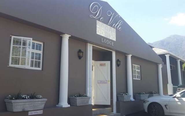 De Ville Lodge