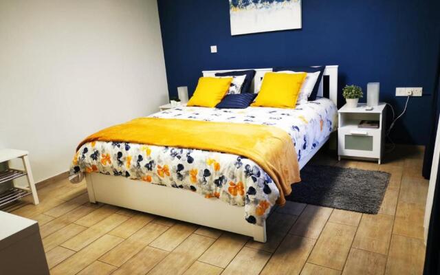Elegant & Trendy Apt in a Peaceful Area