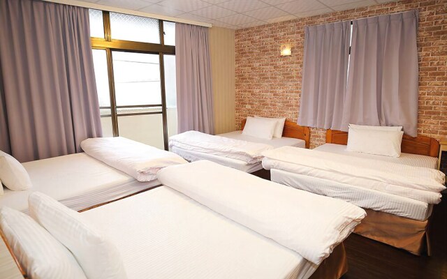 Shin Zhongshan Hostel