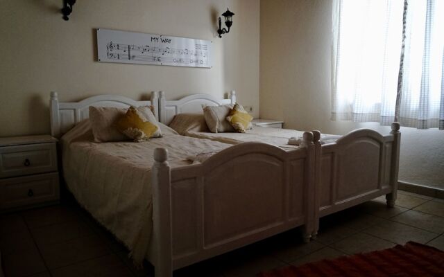 Piano Rooms Selimiye - Adults Only