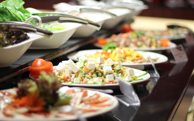 Crowne Plaza Sohar by IHG Hotel