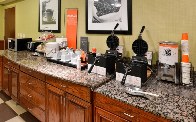 Hampton Inn & Suites Greenville