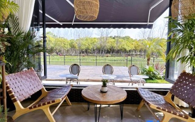 Shiyun Private Soup Resort Villa