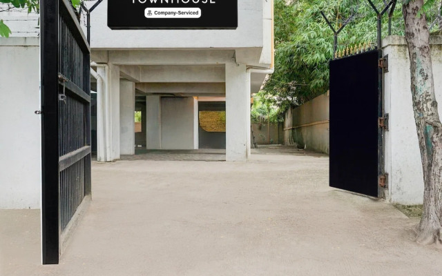 Super Townhouse Koregaon Park