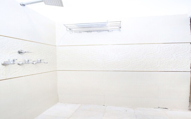 Hotel The Black Gold By OYO Rooms