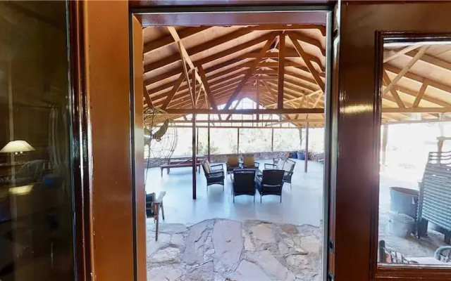 Pack Creek Lodge Suite by RedAwning