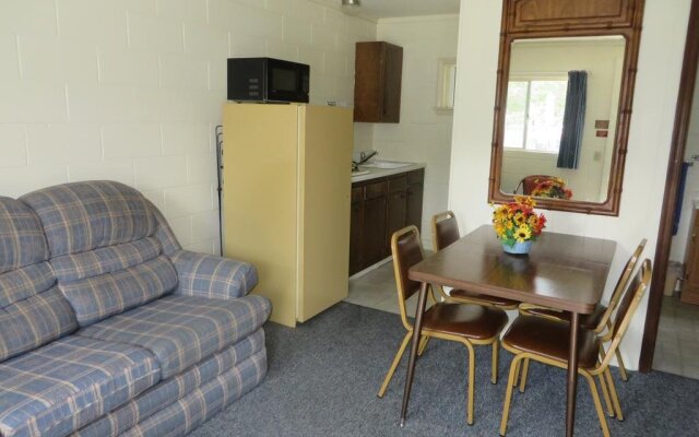 Happy Valley Lodge