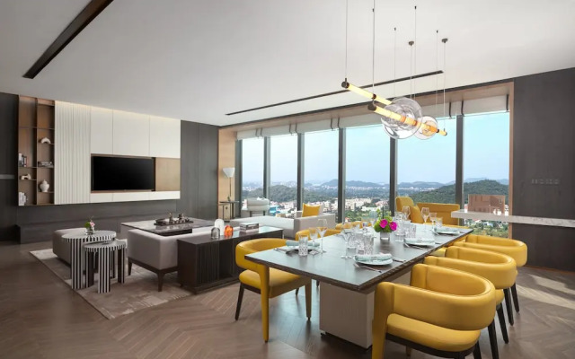 Crowne Plaza Jiangmen Binjiang by IHG