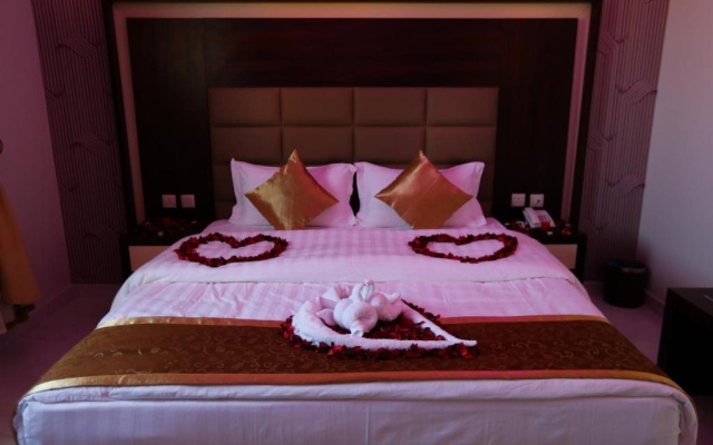 Toptel ApartHotel