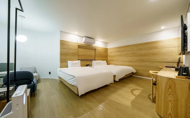 Gimhae Samgye Hotel Next