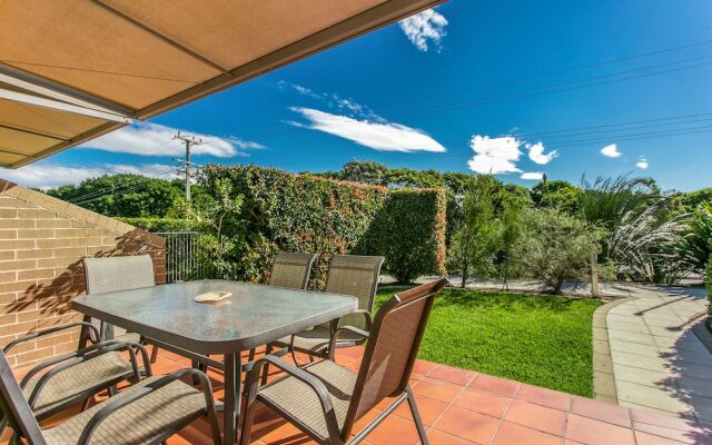 2 James Cook Apartments Holiday Rental