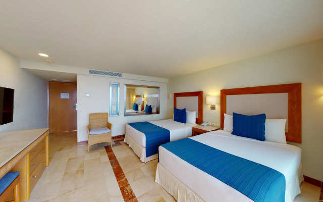 Grand Park Royal Cozumel - All Inclusive