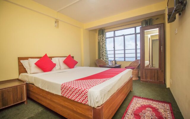OYO 29916 Himalayan Residency