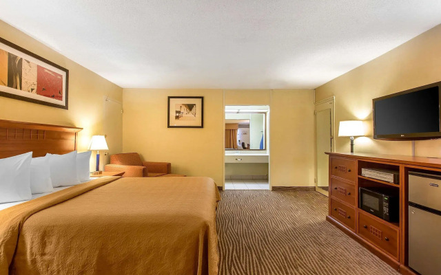 Quality Inn On Historic Route 66