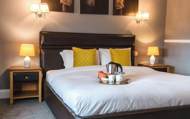 The Plough Hotel