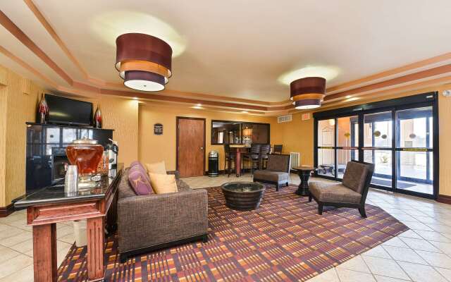 Best Western Plus Midwest Inn & Suites