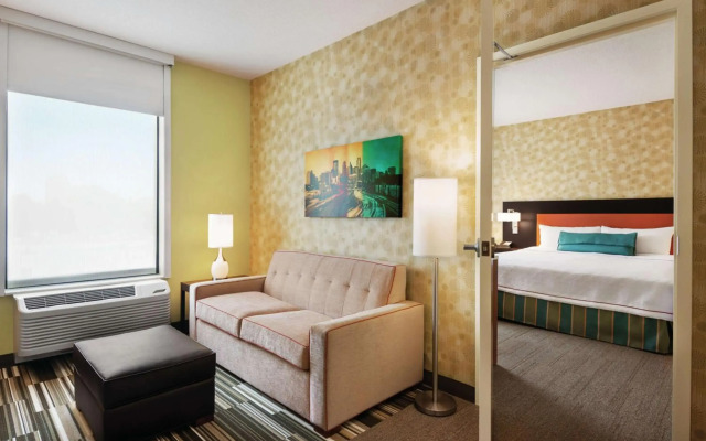 Home2 Suites by Hilton Minneapolis Bloomington