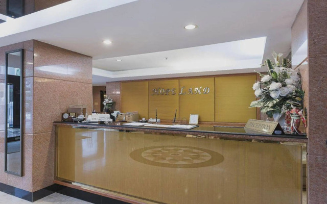 Hope Land Hotel Sukhumvit 24