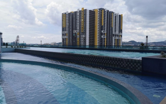 Apple 5 @ Menara Simfoni/Symphony Tower Free Wifi/Parking/TV Box/Nexflix