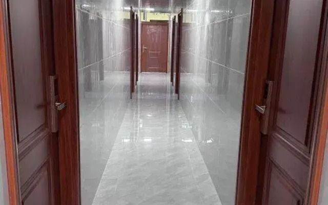 Runhong Serviced Apartment (Nanshui Market)