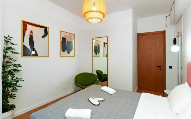 Stylish 2BR apt w huge terrace in Old Tbilisi