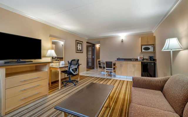 Best Western Marquis Inn & Suites