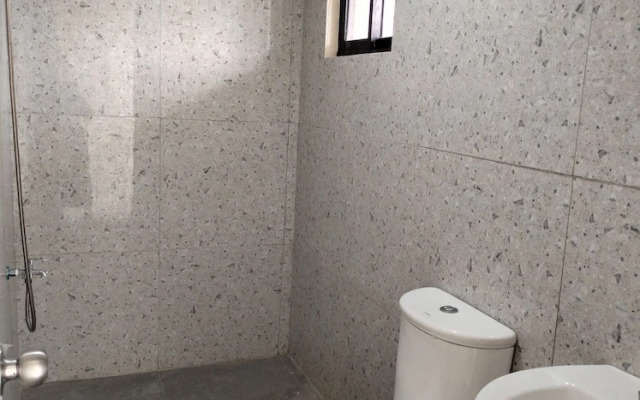 OYO 800 Ddd Habitat Dormtel Bacolod