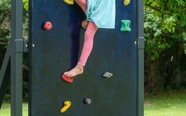 San Lameer Villa Rentals 14328