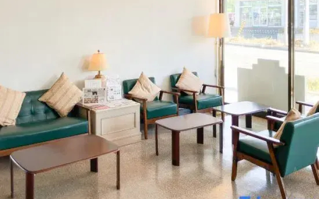 Tendo Rich Hotel