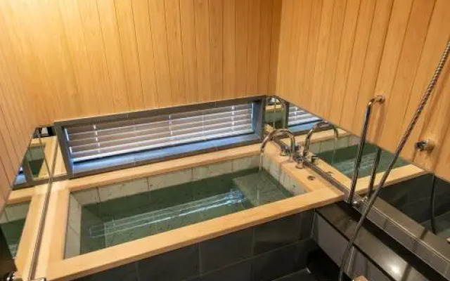 HOTEL KARUTA - Adults Only