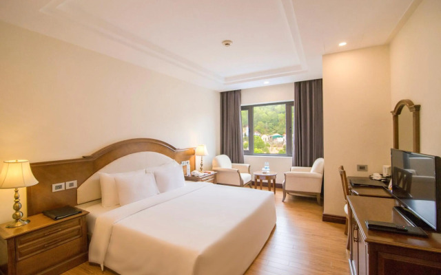 Saigon Halong Hotel