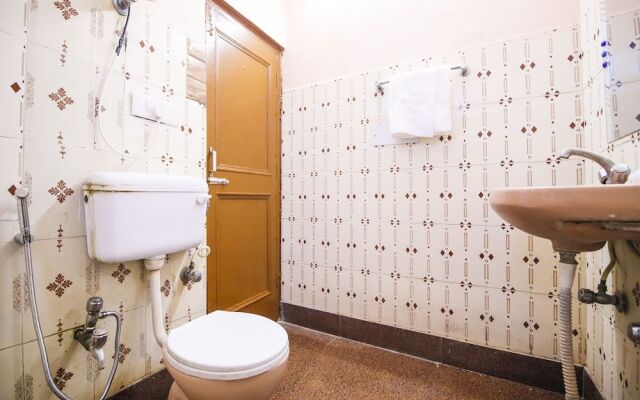 OYO 24753 Hotel Preet