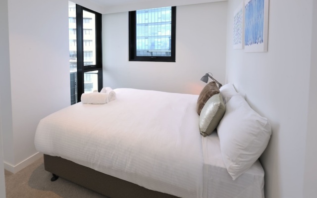 Melbourne Southbank Platinum Tower Apartment – Guest Rooms – Melbourne