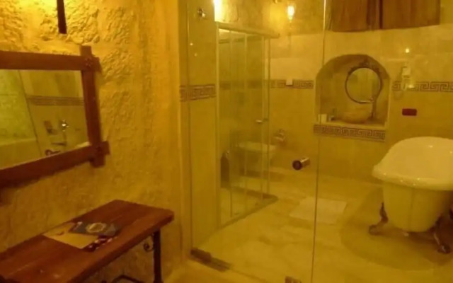 King Cave Hotel by Traveller's