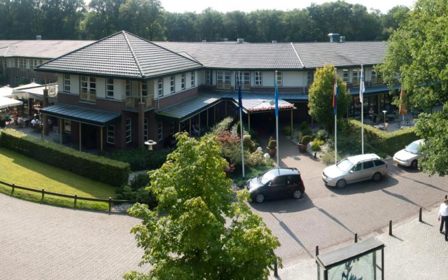 Parkhotel Tjaarda