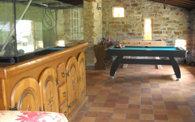 House With one Bedroom in Verdun-en-lauragais, With Pool Access, Furni