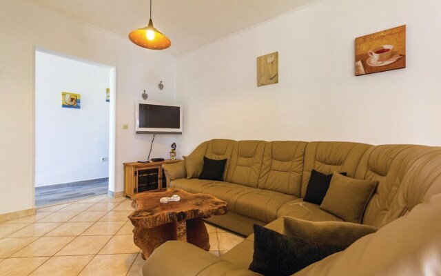 Stunning Home in Medulin With Wifi and 2 Bedrooms
