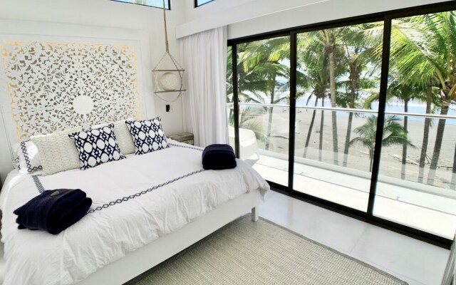 Modern Beachfront Paradise - Hermosa Palms 8 by RedAwning