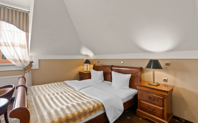 Hotel Diament Arsenal Palace Katowice/Chorzów