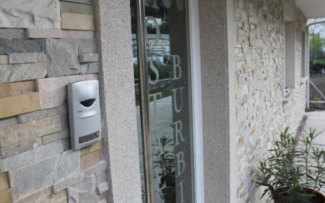 Hostal Burbia