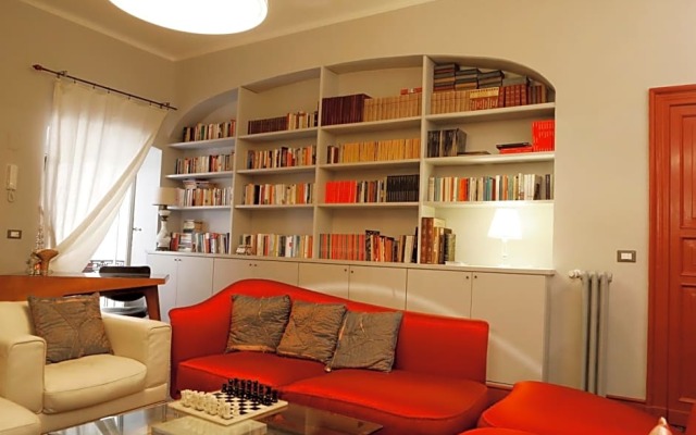 B&B FlairHouse