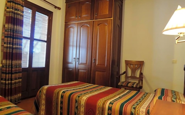 Hostal Rural Poqueira
