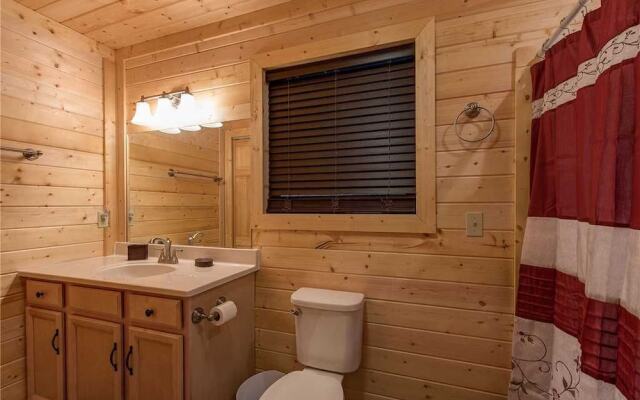 Emilys Hideaway - Four Bedroom Cabin