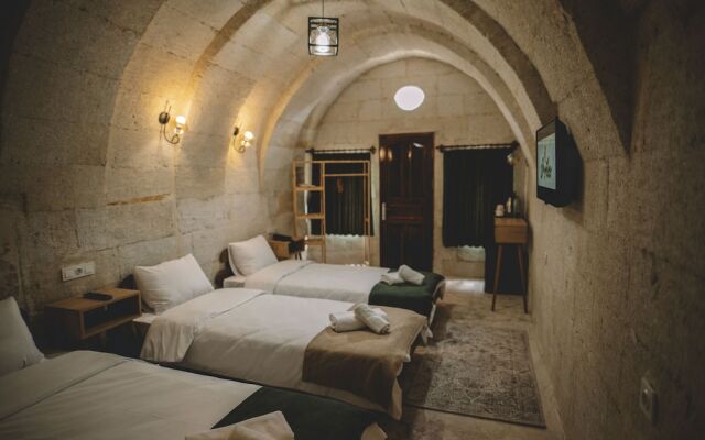 Daphne Cave Hotel