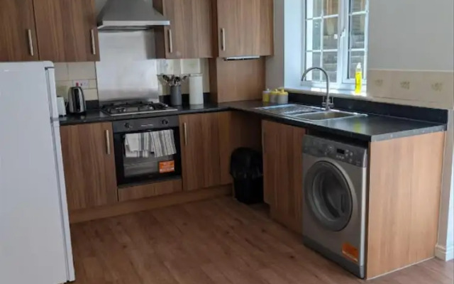 Enbrook Valley House - 3 Bedrooms, Folkestone