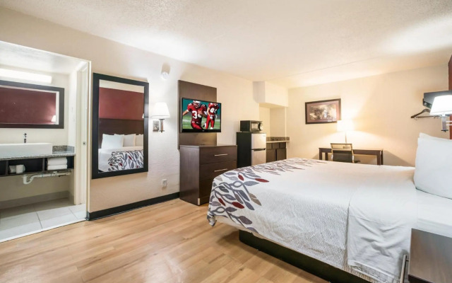 Red Roof Inn North Dallas - Park Central