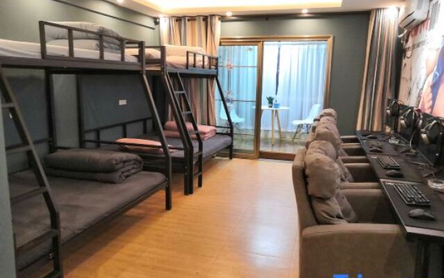 Xianyang Heishan Electrical Gaming Apartment